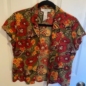 Sag Harbor Floral Women's Short Sleeve Button Down - Red and Green